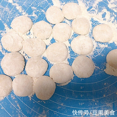 橄榄油|鲜香美味，你从来没吃过的猪肉韭菜饺子