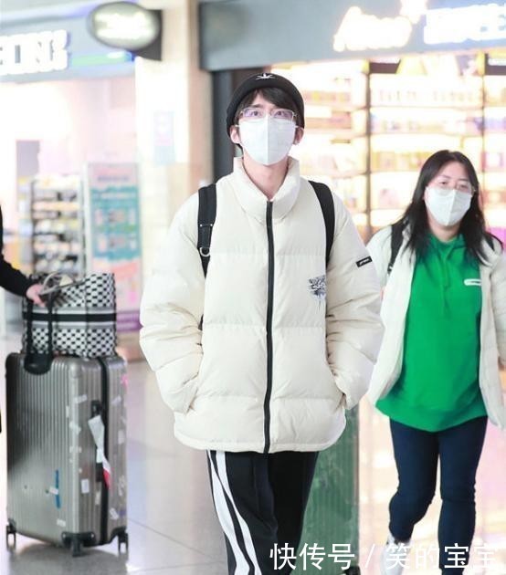 时尚|普通运动装也能穿出时尚感,体育部男朋友们的穿着,充满青春活力