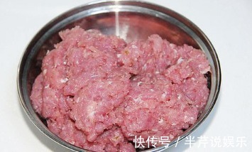 此种饺子馅还第一次见，比韭菜鸡蛋好吃N倍，孩子一次吃了两大盘