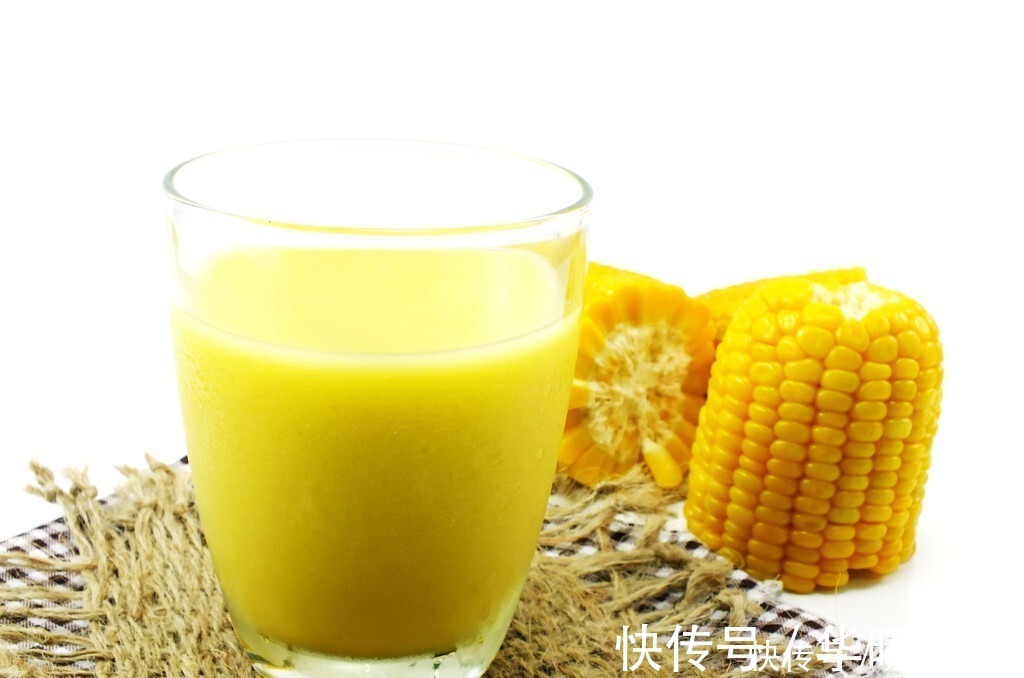 玉米|榨玉米汁时，多放2样，玉米汁口感丝滑，香味浓郁，比买的还好喝
