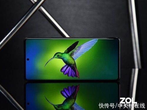 oled|高端旗舰该有什么气质？iQOO 8 Pro图赏
