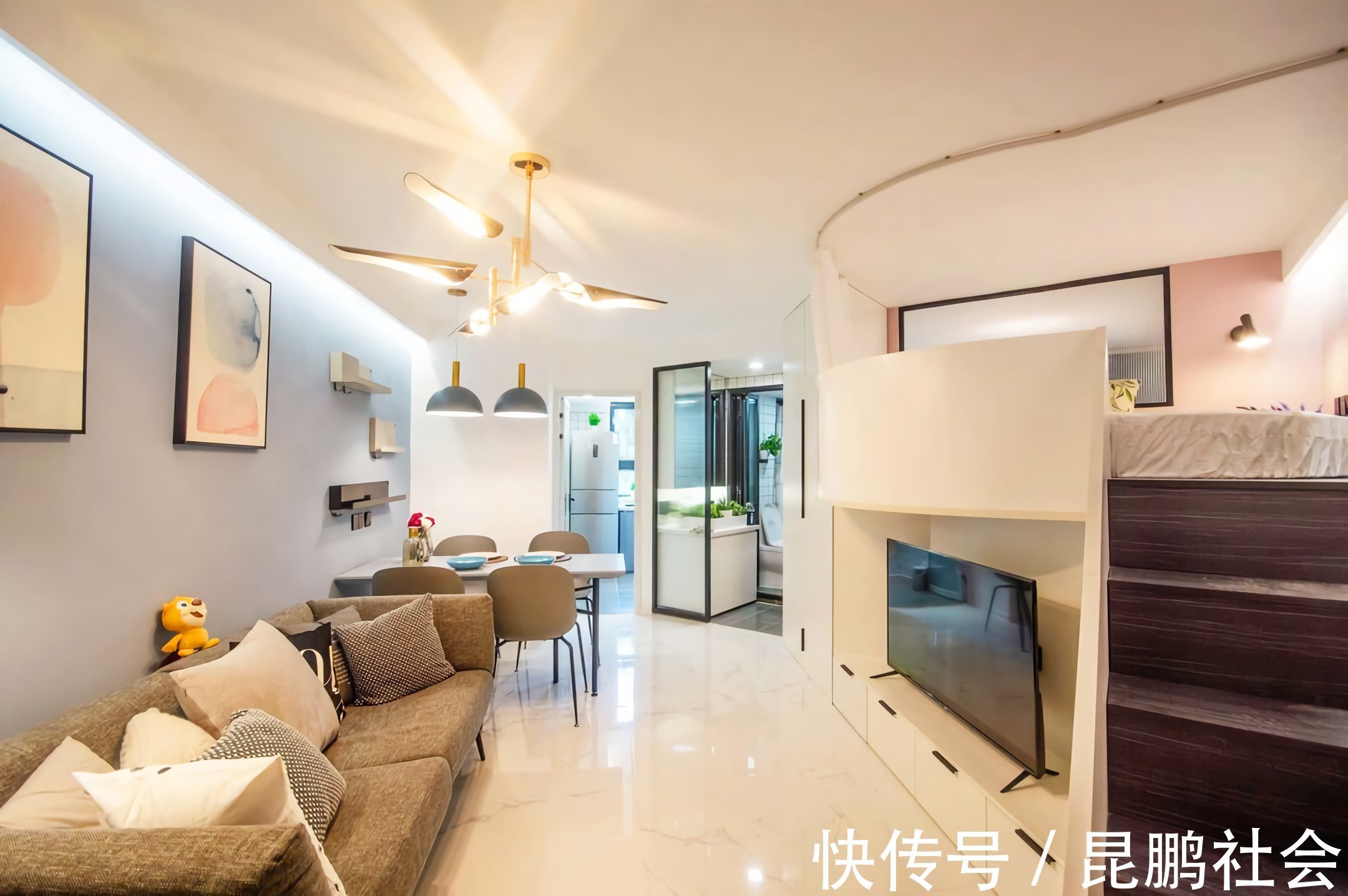 齐家敏敏|90后夫妻40㎡的新家，一房改四房，每1㎡都不浪费，非常完美