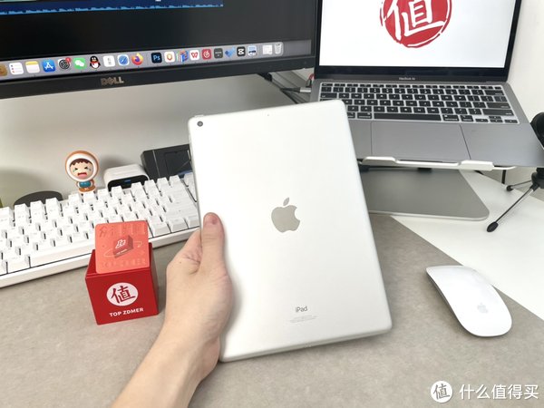 m不只沙发爱奇艺，更是桌上生产力！配件和APP让iPad 2021从“普通”到“逆袭”