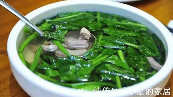 月经期间|月经不调多吃3种蔬菜，不知不觉痛经好了，还能排淤血养容颜