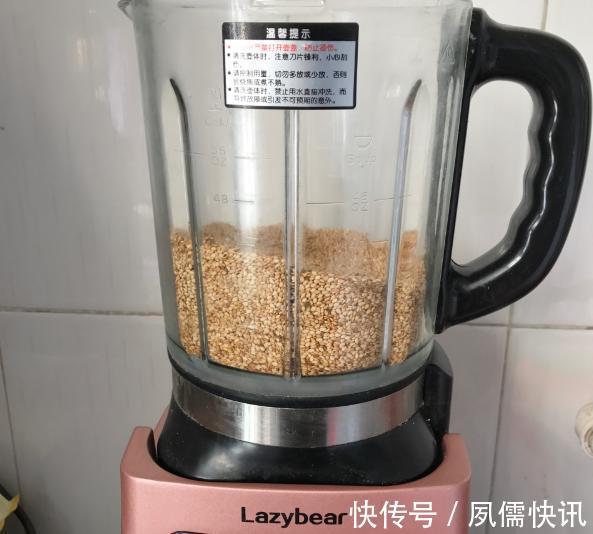 想吃|想吃芝麻酱不用买，5块钱自制1大瓶，纯正无添加，做法还简单