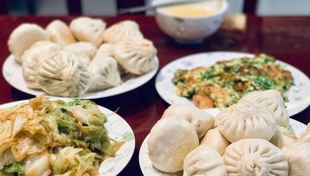 东北婆婆手真巧，每日晚餐换花样，儿媳拍照发圈，网友看馋了