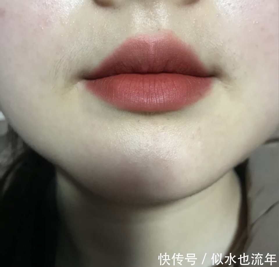 m好看的口红千千万,适合自己嘴巴的口红颜色,才是人间绝美