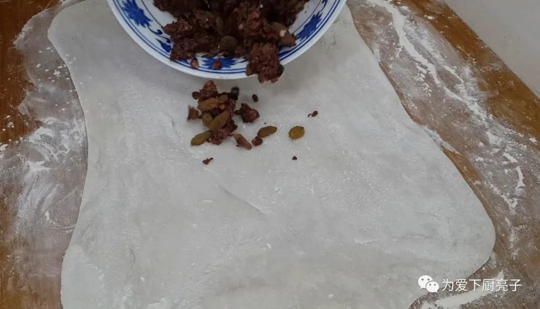 自制糯米凉糕做法,冰箱里一放,好吃又营养,孩子第一次吃就爱上