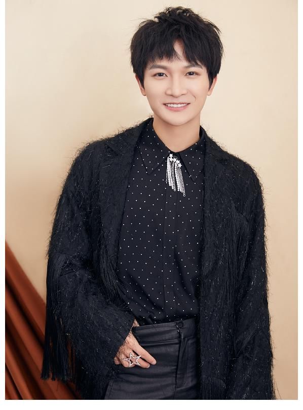 那英|《我们的歌3》13位艺人名单曝光，肖战或追星成功，毛不易将加盟