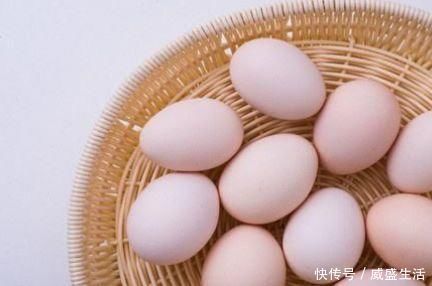 鸡蛋|鹌鹑蛋跟鸡蛋哪个营养价值更高?专家终于说出了事实的“真相”