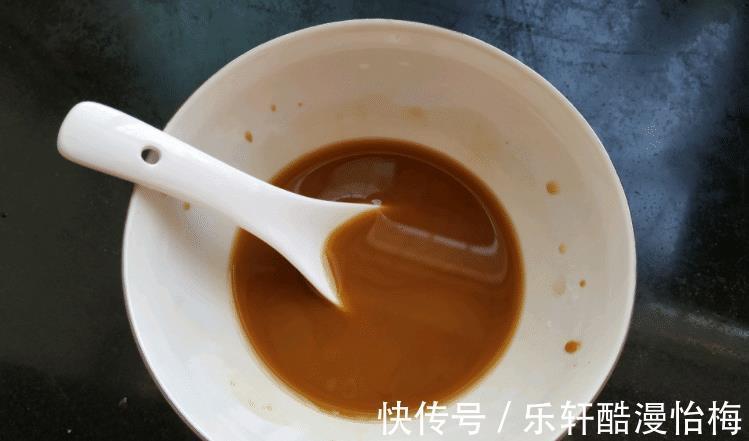 青椒|夏天多吃它,2块钱1斤,维C含量高,简单一炒,美味下饭