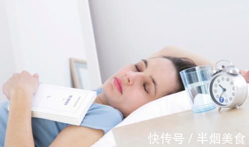 对症治疗|经常吃安眠药,3个副作用会慢慢浮现!失眠人群要牢记3个注意事项