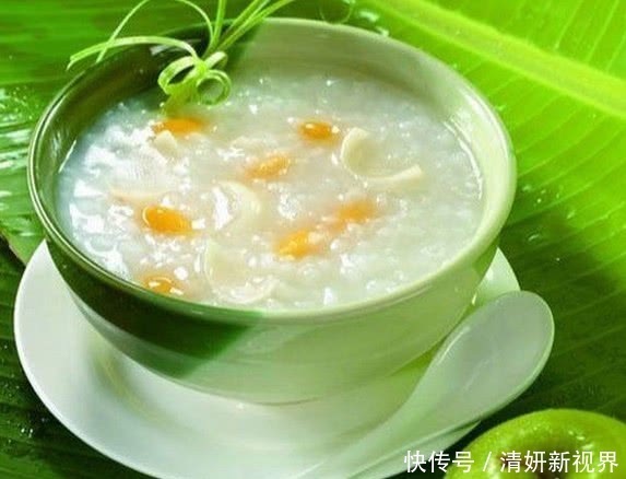 医生|动不动就出汗的人和很少出汗的人，哪种更健康让医生告诉你答案