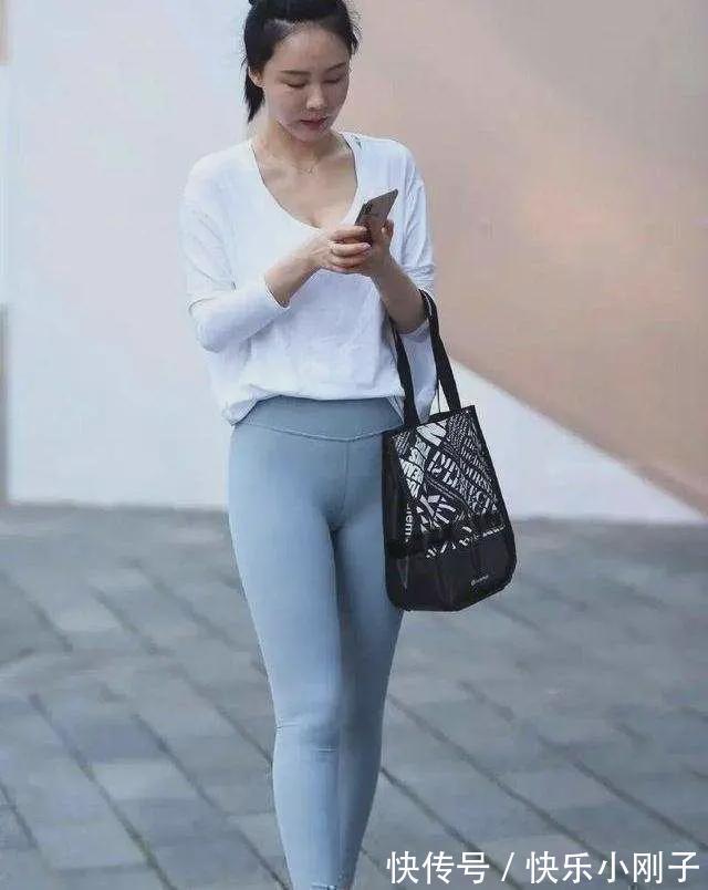 优雅 精致迷人的时尚美女穿瑜伽裤,尽显高贵优雅气质,时髦可人