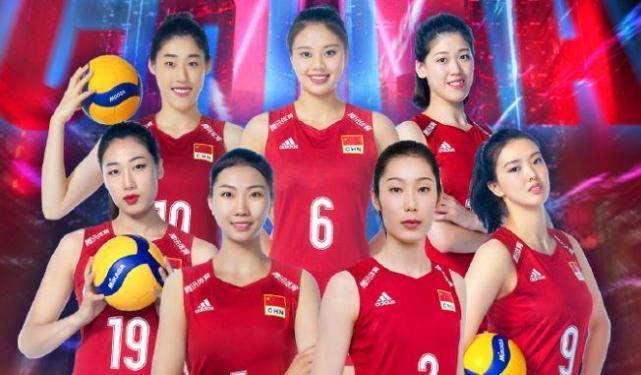 新的开始|盘点2021中国女排大事:4老将退役,郎平时代落幕,谩骂鲜花并存