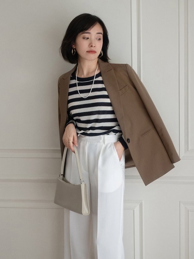 百搭|30+女性这样穿更有魅力！“针织开衫+牛仔裤”，复古优雅又减龄