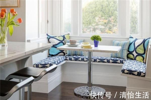 喝茶|卧室阳台装飘窗这是最没用的设计,现在流行设计成实用的组合桌