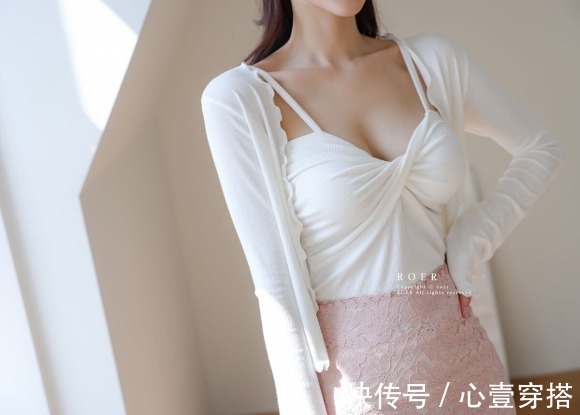 时尚|女神孙允珠时尚搭配：玛丽童话樱桃露珠优雅小开衫