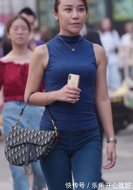 咖啡色 打底裤的多种风格搭配,个性耐看值得借鉴,更显质感