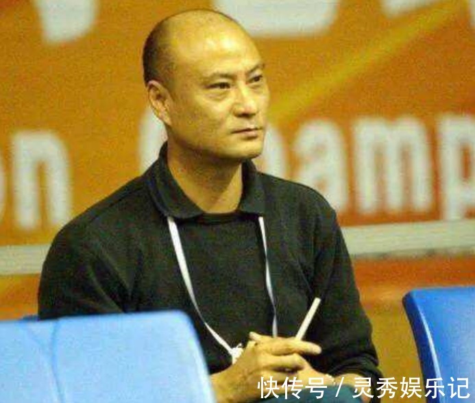 执教|61岁功勋教练回国执教,指导韩国力压中国多年,海外20年不改国籍