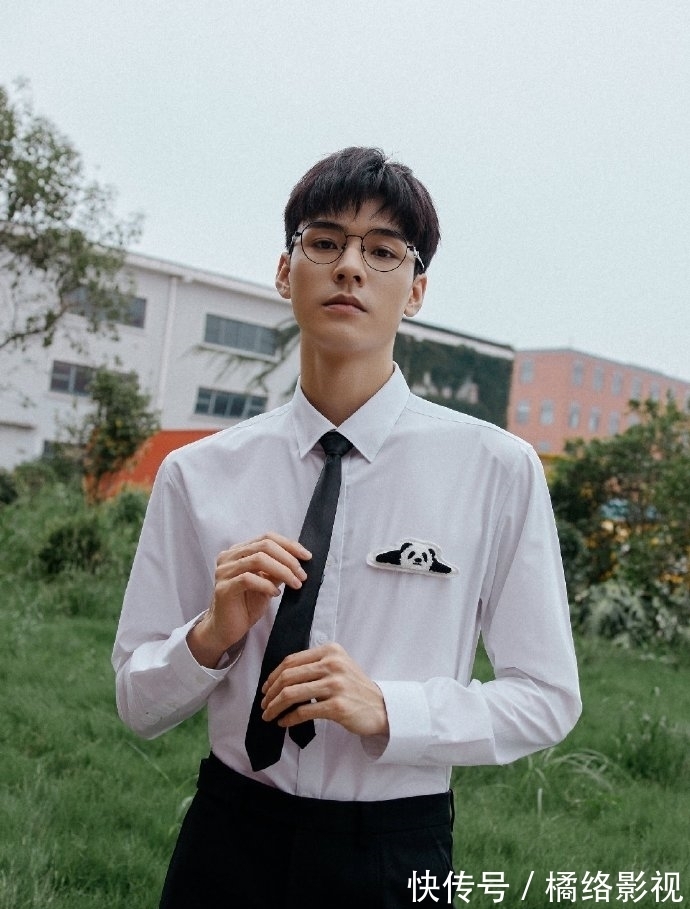 周也|《中餐厅5》官宣,个个来头不可小觑,网友:这是要霸占热搜吧?