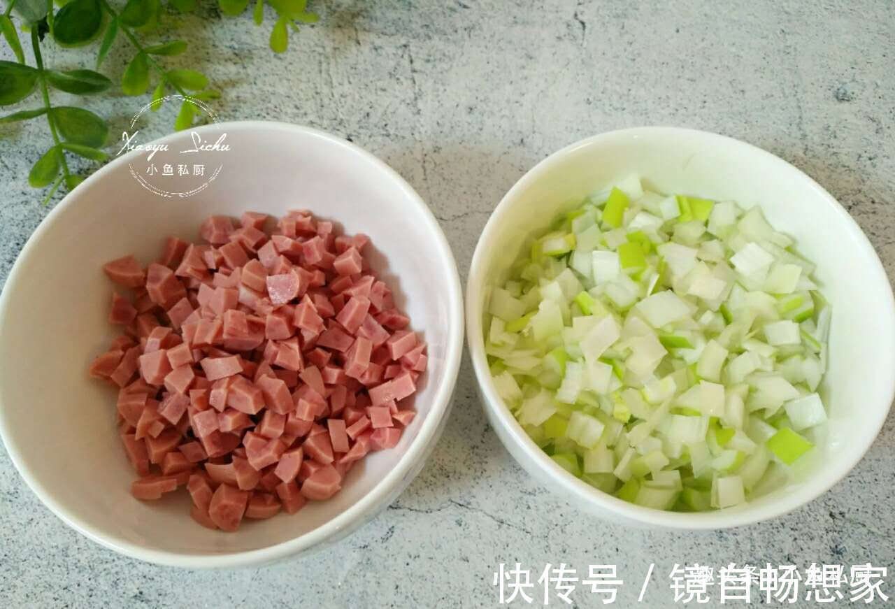 早餐饼又出新做法,不揉面,不发酵,3分钟出锅,香软好吃有层次