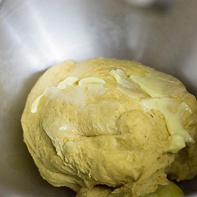 万圣节南瓜全麦软欧面包