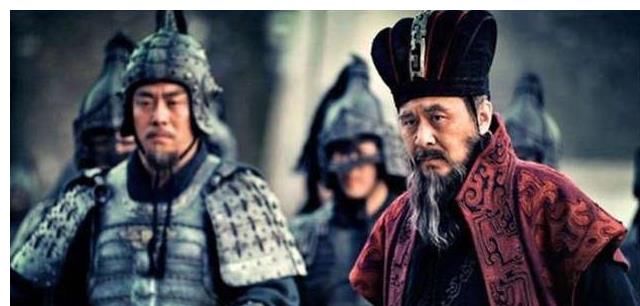 曹操|袁绍死后，袁谭和袁尚为何不联合对抗曹操？郭嘉9个字道破真相