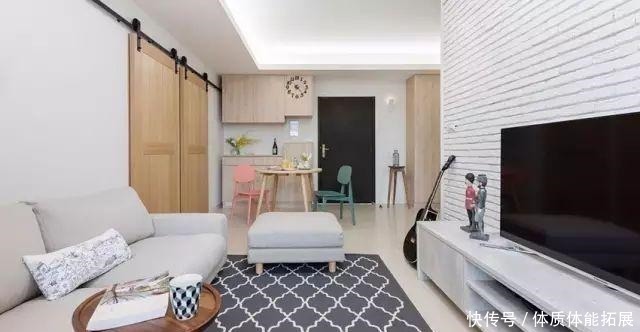 玄关|入户见厅的户型,玄关就该这样设计,不占地方又显得整齐,挺实用!