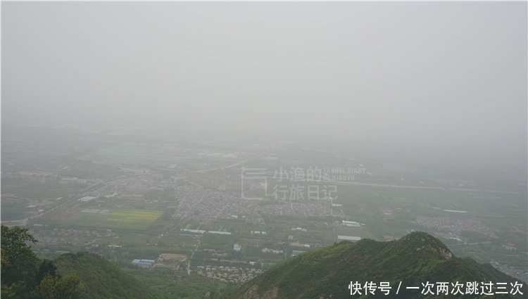 西安秦岭千年古寺，海拔1300米绝壁之巅，五层楼建筑气势太恢宏