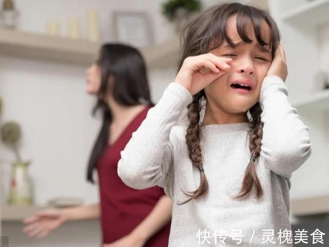 同学|“妈妈，我的积分卡被同学偷了！”妈妈的做法，让孩子格局更大