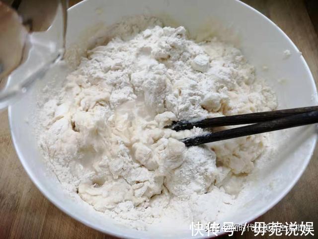小面姨|天凉了，我常给家人吃这早餐，既简单又营养，早上能多睡20分钟