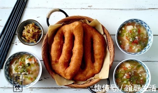 早餐桌|家有学童,快看看这妈妈给孩子做的早餐,每天不重样,营养丰盛