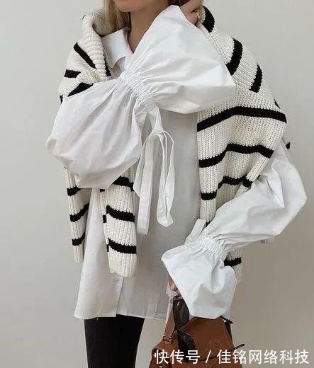 celine 1件针织衫=100套穿搭!这才是秋冬的正确打开方式!