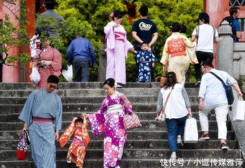 文化|日本史上最奇葩的三个姓氏,完全无法叫出口啊,你知道几个?