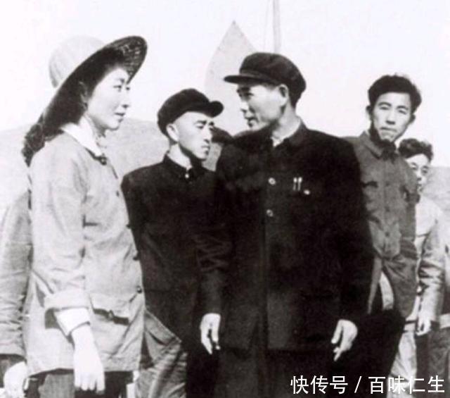 金寨县|他本是一员战将,中原突围后掉队回老家,建国后干了一辈子后勤!