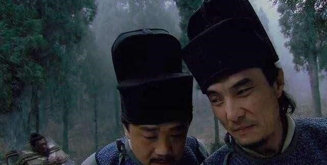 没事|《水浒》最悲催的狱吏,别人拿银子没事,他们一拿就倒霉