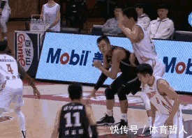 真相|CBA公司还原真相!韩德君挥拳击打威姆斯,应该要站出来道歉吗?