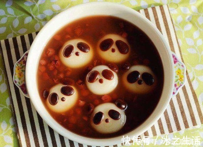 煮红豆,别直接加水下锅煮,多做1步,红豆10分钟煮好,软烂开花