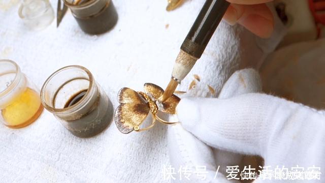 入门级 看着这些高级珠宝上的蝴蝶,我就知道我的少女心还在!