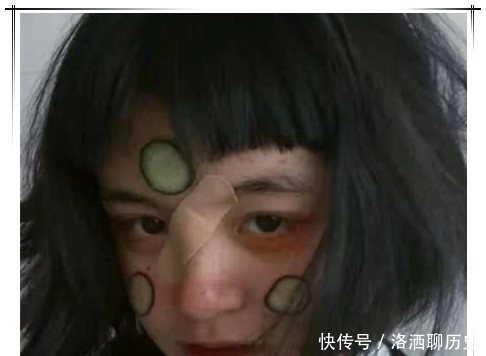 最近“水果＋脏脏妆”火了，忍了黄瓜西瓜，看到草莓：满满少女心