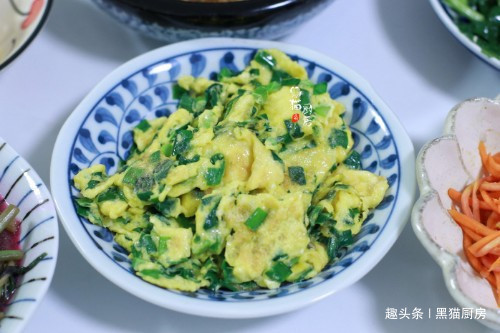 同事来做客,我准备了8菜1汤,半小时端上桌,吃个精光汤也不剩