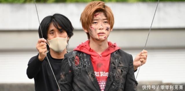 瞬间|假面骑士零一或人惨烈成为植物人,全损伊兹流泪,不破瞬间崩溃!