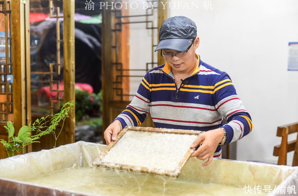 白天|从白天到黑夜，读懂西江的美！到千户苗寨，你也可以这样玩