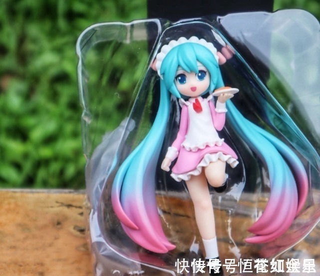 盲盒|国内首款初音未来盲盒手办来袭,网友啥是盲盒