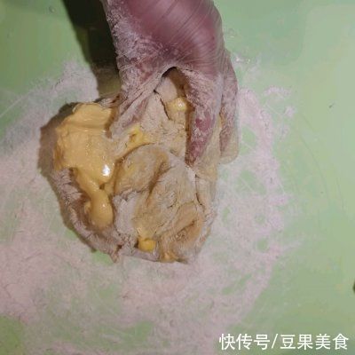 在(地域),有种美味叫牛奶土司