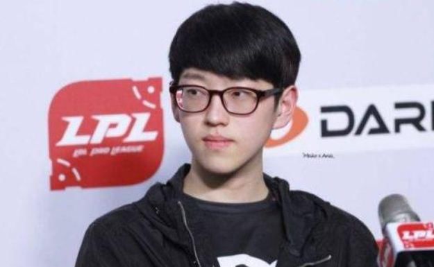 Scout|LOL 外网爆料：Smlz加盟LGD，Scout下赛季将回到LCK