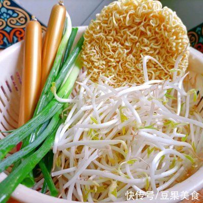 秘密|饭店大厨说漏嘴的秘密，酱油炒面这样做才好吃