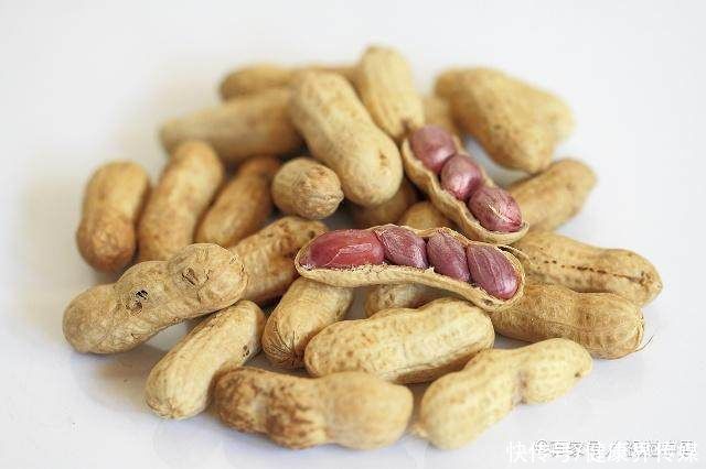 常吃花生对血管好处多，但4类人没这个福气，越吃越伤身