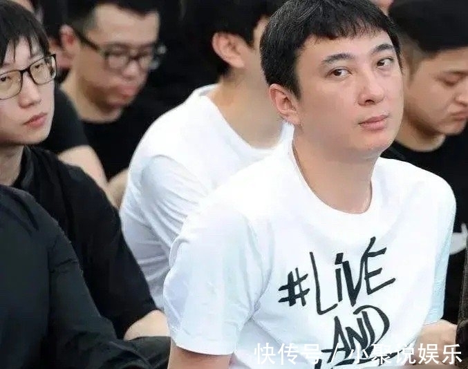 |吴亦凡用自己换来四个男人的安宁,网友搞笑评价替渣男谢谢您